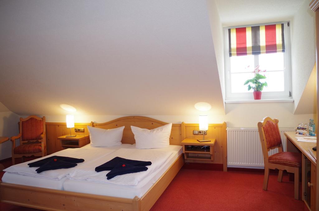 Hotel Alttolkewitzer Hof Dresden Ngoại thất bức ảnh