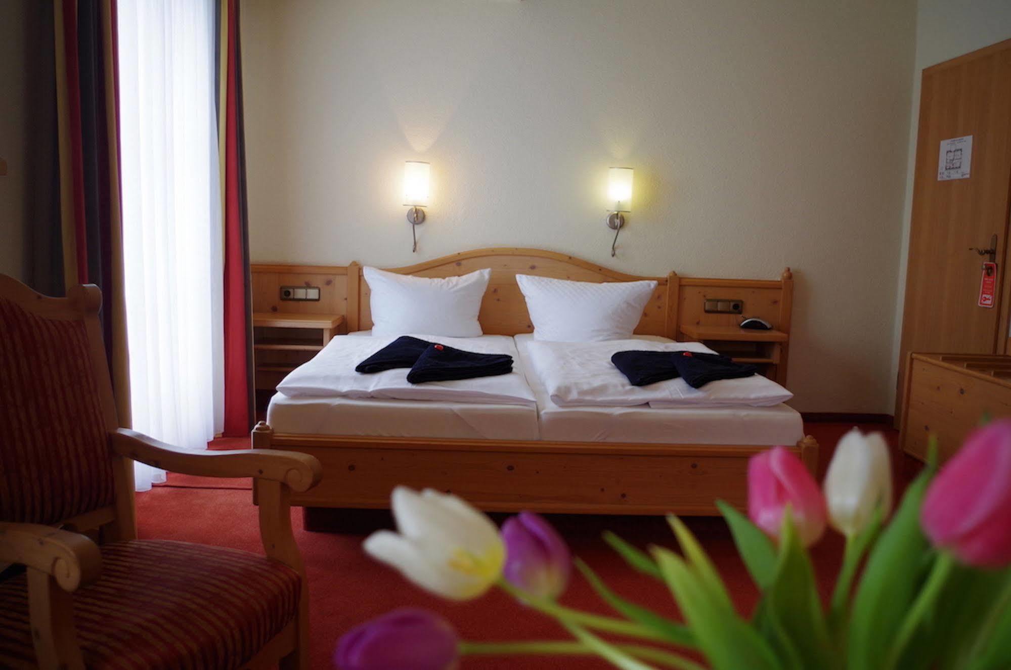 Hotel Alttolkewitzer Hof Dresden Ngoại thất bức ảnh